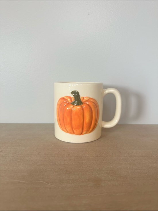 Otagiri Other - Cream Ceramic Pumpkin Mug - Orange Fall Coffee Cup